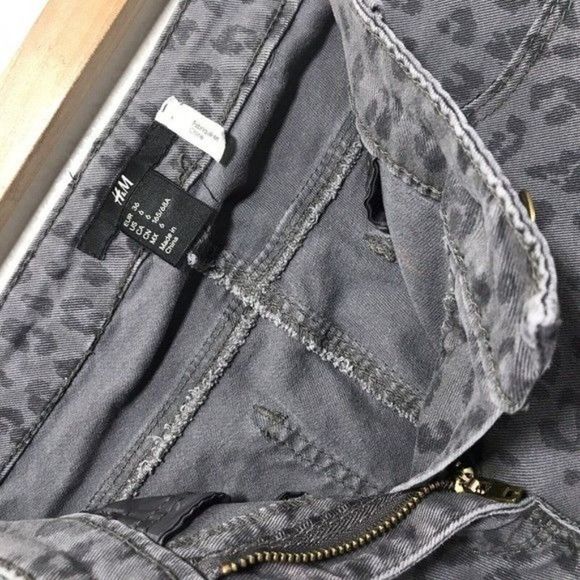 H&M Cheetah Print Skinny Jeans Size 6 - Picture 8 of 9